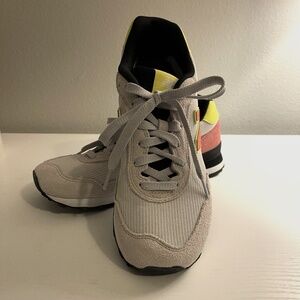New Balance 515 Wn Sz 7.5, Grey & Pink